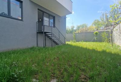 METROU PACII 2 CAMERE CU GRADINA DE 150 mp  COMISION 0% - 8