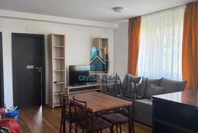 Apartament cu 4 camere decomandat în 7 Noiembrie
