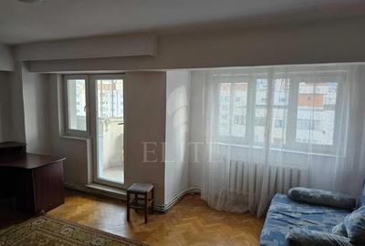 Apartament cu 3 camere decomandat în Mărăști