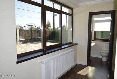 Calinesti - Gorganu, casa cu 2 intrari, teren 2496 mp! - 36
