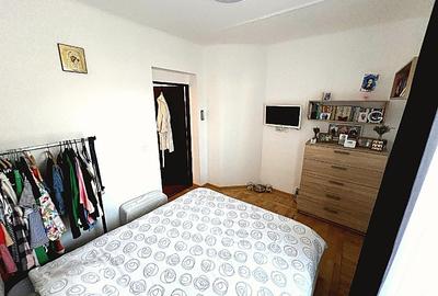 Apartament interbelic renovat complet | Ultracentral Cișmigiu | etaj 2 | 3 camer - 8