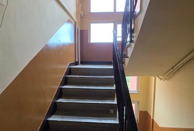 Vand apartament 2 camere Bld Dacia Deva - 9