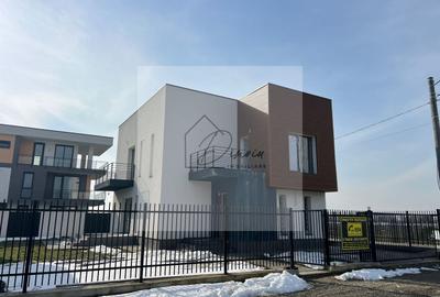 Vila premium 4 camere Corbeanca I langa padure I OCAZIE I  I COM0% - 1