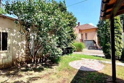 Casa la curte comuna 4 camere, zona Centrala - 4