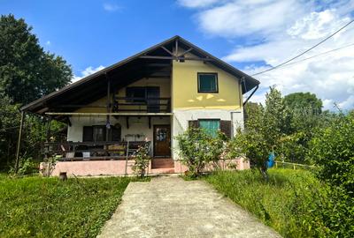 Casa Breaza , zona centrala , 500mp teren drept ,toate utilitatile - 1