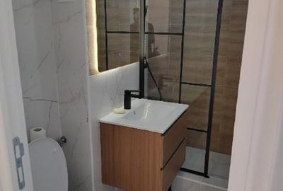 Apartament 2 camere, semidecomandat, renovat, piața Gorjului - 1