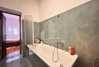 Apartament spațios 4 camere, 2 băi, parteer inalt în Piata Maria - 10