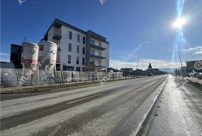 Apartament cu 3 camere decomandat în Aeroport