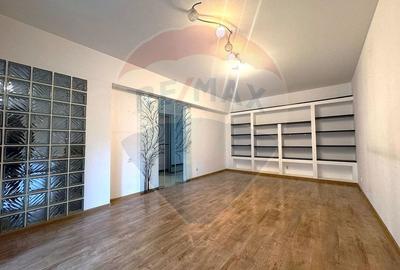 Apartament 3 cam de vânzare Drumul Taberei-metrou Valea Ialomitei - 1