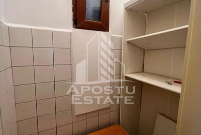 Apartament 2 camere in cladire istorica,etaj intermediar,zona Neptun - 9