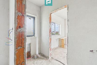 Casa nouă la roșu în Zimandcuz - 10