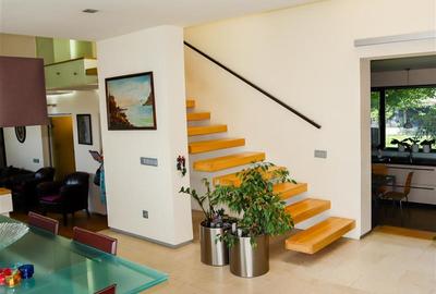 COMISION 0% CASA deosebita cu arhitectura si stil pentru familia ta - 4