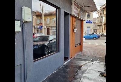 Calea Călărași Închiriez spațiu comercial Parter vila stradal 26 mp plus vitrina - 1