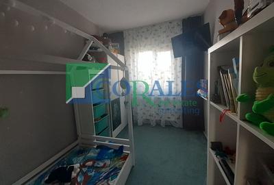 Vedere pe 2 parti. Decomandat. Mobilat si utilat. - 8