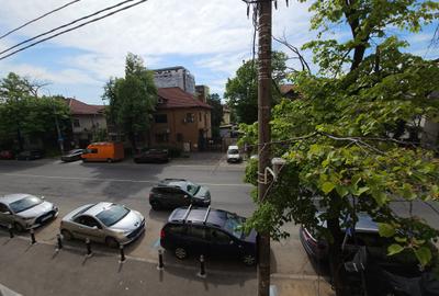 Lacul Tei stradal, vis-a-vis Parcul Circului, 2 balcoane, 75mp, - 3