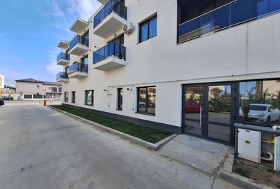 Spatiu Comercial - Bloc Nou - Stradal - 560 mp - 8 parcari - 2