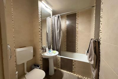 AP. 3 CAMERE P-TA SUDULUI, PARCARE ADP, CENTRALA PROPRIE,METROU 12 MIN - 6