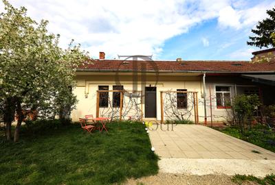 Apartament 2 camere | Central | Traian Moșoiu | Grădină + 2 parcări | Comision 0 - 31
