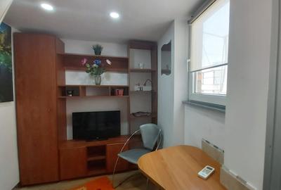 Chirie garsoniera renovata, mobilata si echipata in Centrul Vechi al Bucurestiul - 1