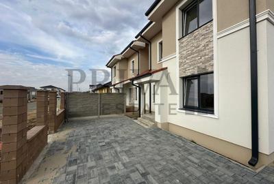 Duplex cu 4 camere în Moșnița Nouă