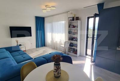 Apartament cu 3 camere semidecomandat, mobilat în Florești