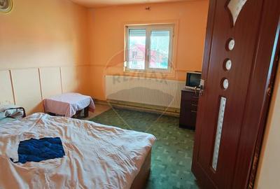 Cabană/Pensiune cu 12 camere de vânzare în Rânca - 22