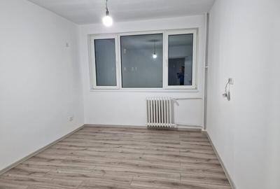Nicolae Grigorescu-2 camere ,parter inalt-renovat - 2
