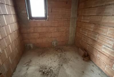 Unitate duplex de vanzare 200mp si teren 350m in Apahida Str.Tudor Vladimirescu - 20