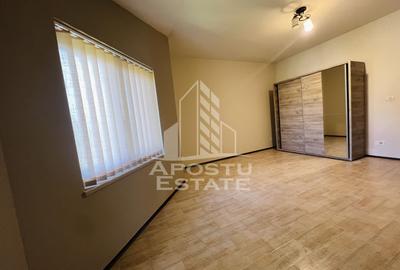 Casa cu 5 camere,2 bai, , ideala pentru birouri , in zona Cetatii - 9