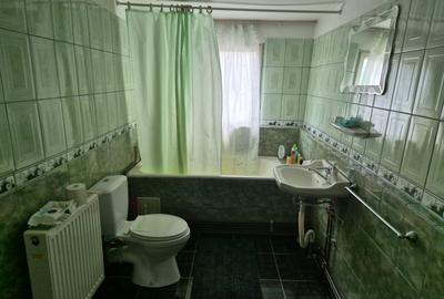 Buzau Casa langa liceul Hasdeu, langa pe str. Plevnei - 12