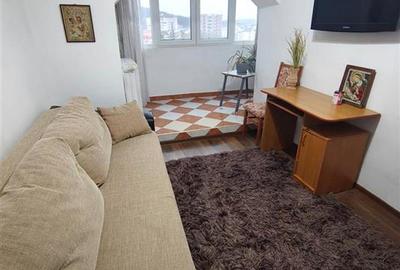 Ocazie - Apartament 3 camere zona Nicolina - 1