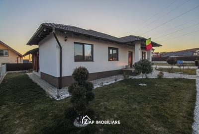 Casa moderna 1 nivel - 4 camere - 900 mp teren - Nazna - 1