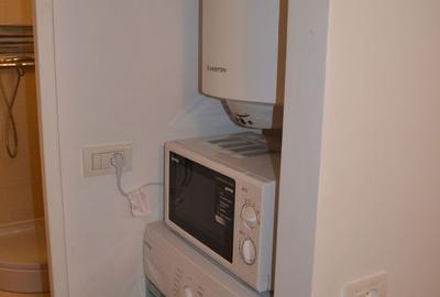 Studiou langa medicina cu scara interioara - 14