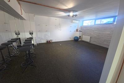 Spațiu comercial 57 mp demisol  Bd. Mamaia  Delfinariu  Utilități incluse - 1