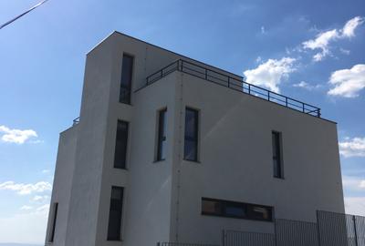 Proprietate exclusivistă, Design modern, View spectaculos, Dezmir - 4