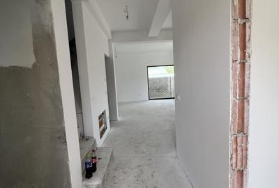 Chisoda - Duplex cu 5 camere despartit prin camera tehnica - 12