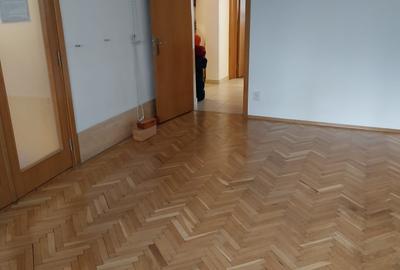 Decebal Apartament 4 camere - 1
