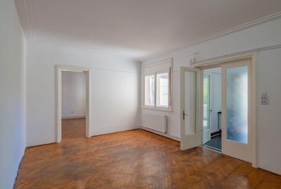 Raritate | Casa Căsătoriilor | Apartament în vilă, curte, 2 garaje! - 11