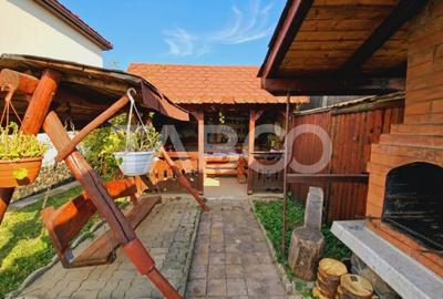 Casa singur in curte de vanzare cu 5 camere si 250mp de teren Selimbar - 2