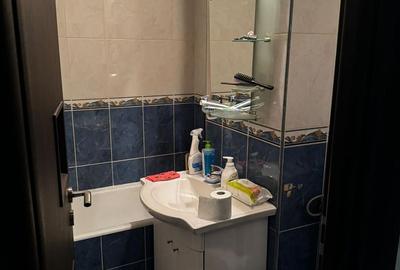 Apartament cu 3 camere , str. Bozieni - 26