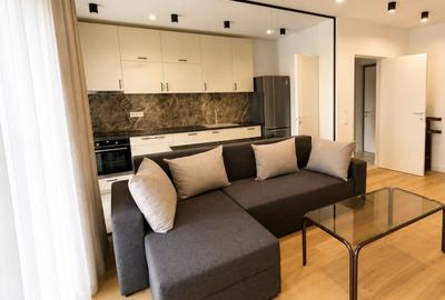 Apartament cu 2 camere decomandat, mobilat în Aviației