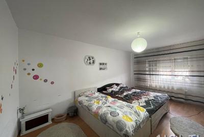 Apartament 3 Camere, Etaj 4, Strada 23 August - 3