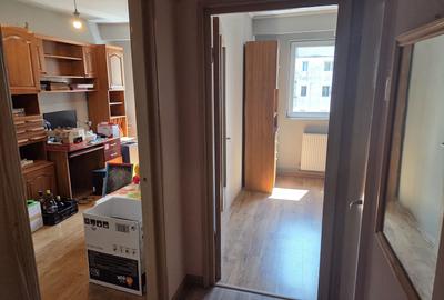 Apartament cu 4 camere, etaj intermediar, zona străzii Mehedinti - 5