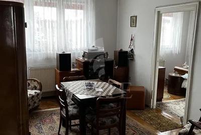 Apartament 3 camere în zona FACULTATII DE LITERE - 7