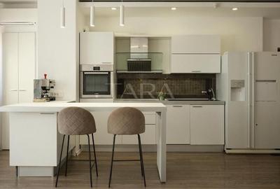 Apartament elegant 3 camere, mobilat premium, balcon și parcare - 1