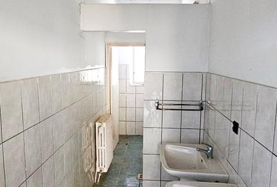 Complex imobiliar format din cladiri si constructii industriale+teren intravilan - 31