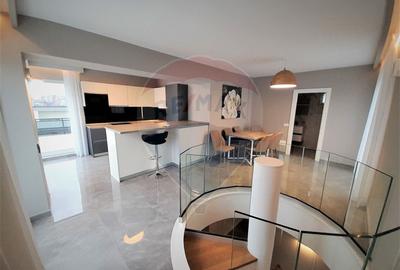 Apartament cu 3 camere semidecomandat, mobilat în Bună Ziua