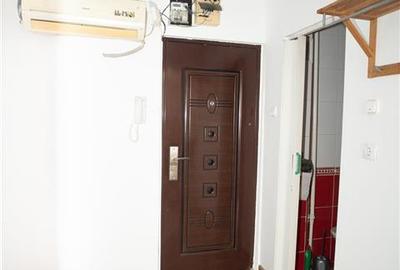 Garsoniera, zona Rogerius - 7