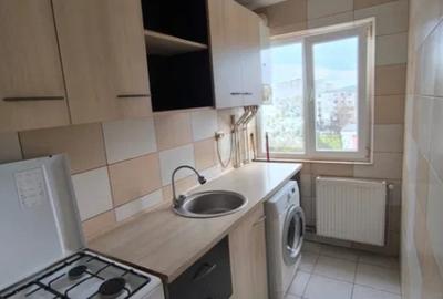 Apartament cu 2 camere decomandat, mobilat în Alexandru cel Bun