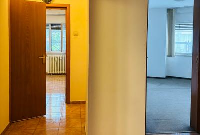 DECEBAL,LOCATIE EXCEPTIONALA,monolit,stradal,vedere Bulevard,liber,reabilitat - 13